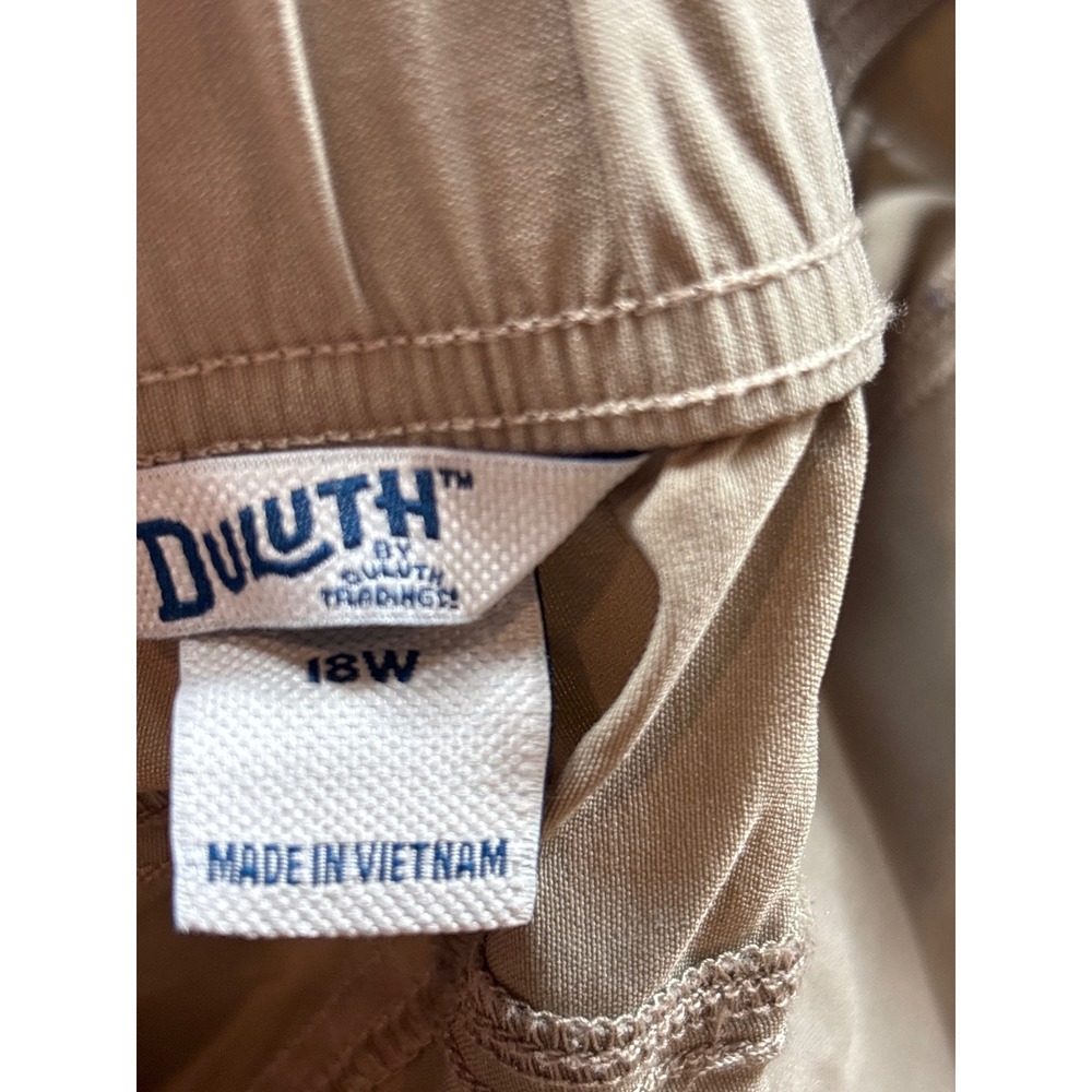 Duluth Trading Co Womens 18W Tan Khaki Cargo Pants Outdoor Utility Straight Leg - Picture 3 of 3